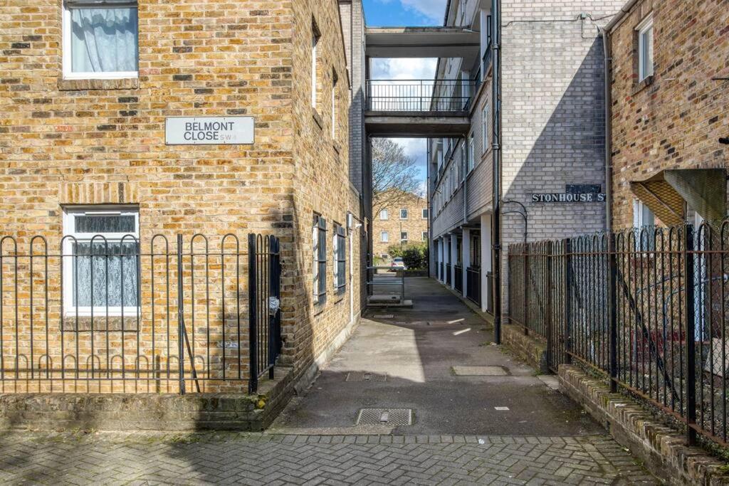 Lovely 3-Bed Clapham Common Лондон Экстерьер фото