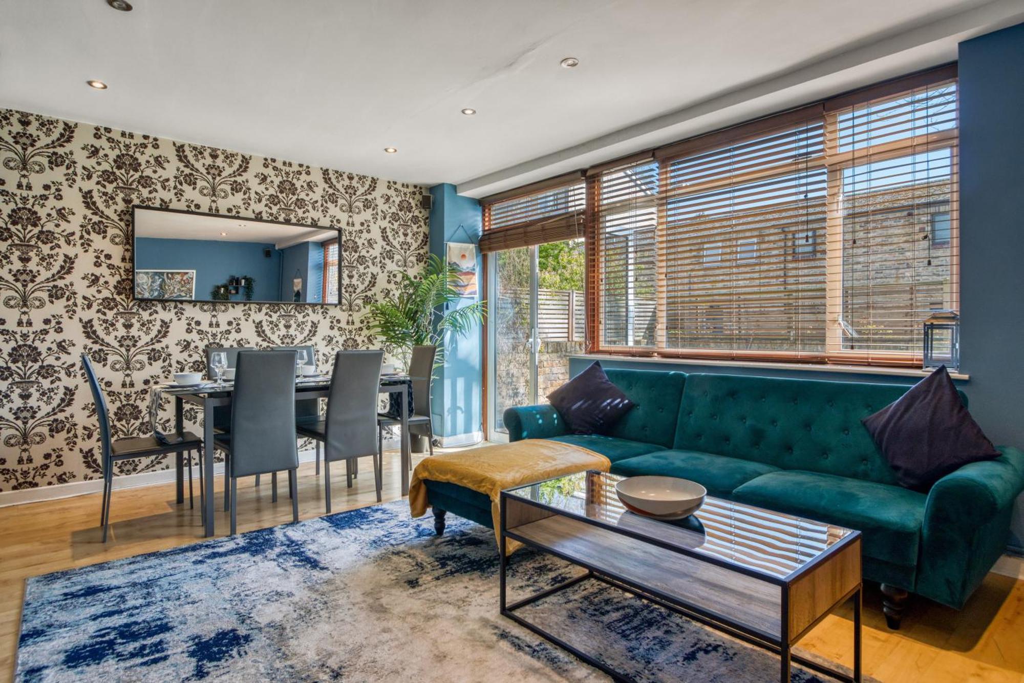 Lovely 3-Bed Clapham Common Лондон Экстерьер фото